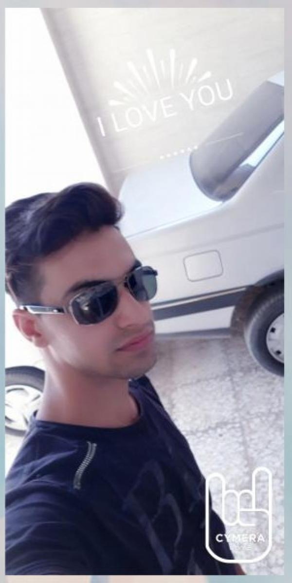 تصویر پروفایل پويا