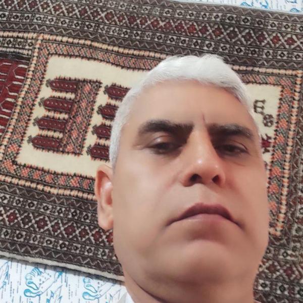 تصویر پروفایل احمد