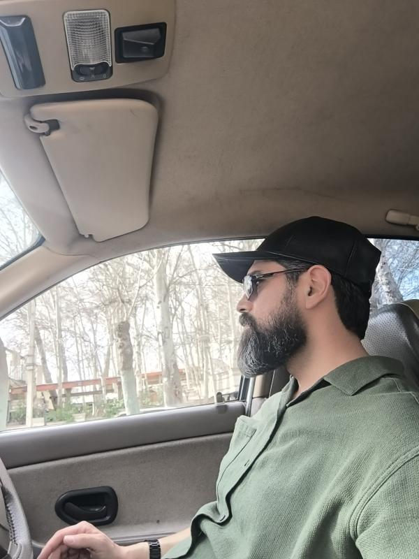 تصویر پروفایل بهنام