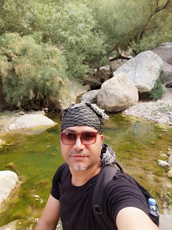 تصویر پروفایل علی