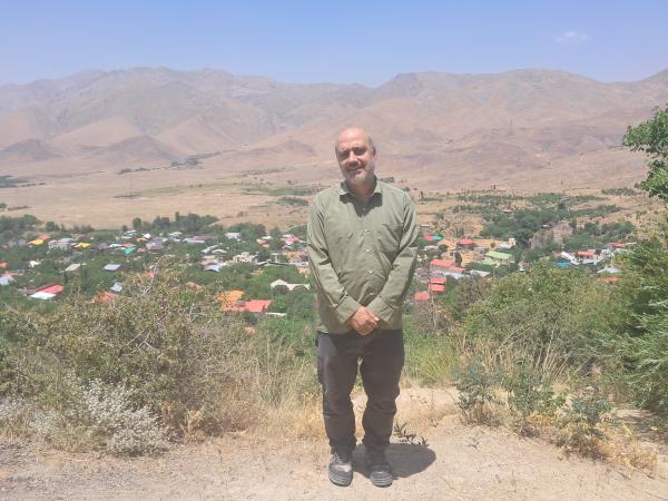 تصویر پروفایل بدون نام